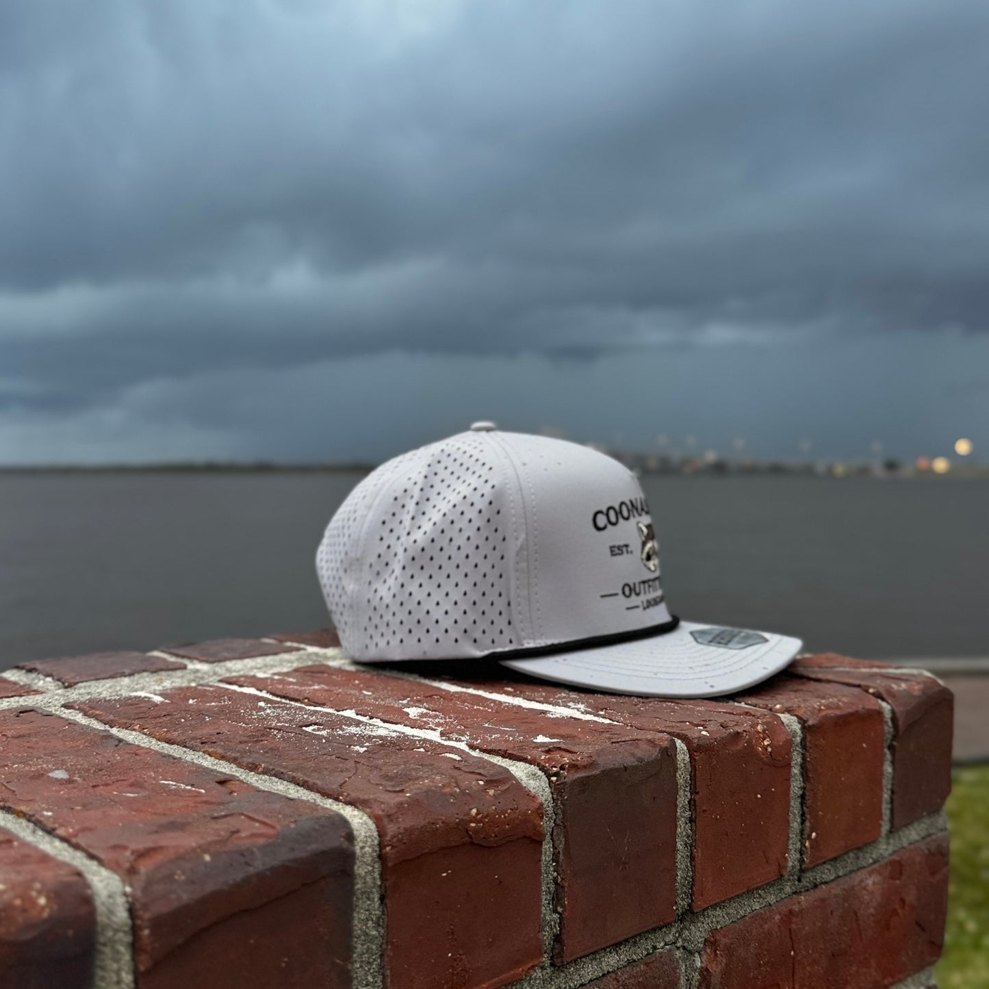 The Grey Performance Hat